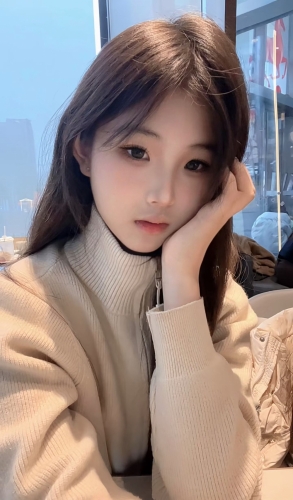 严七七的照片