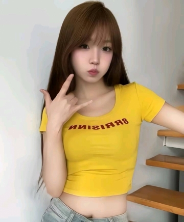里咳咳的照片
