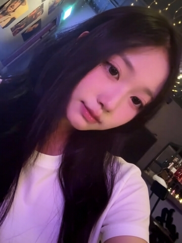 吖吖r186的照片