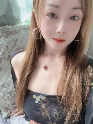 野猫艾杉的照片