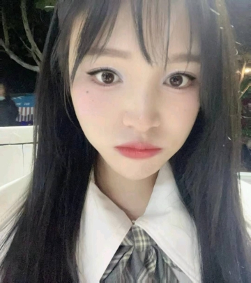 朱丝丝的照片
