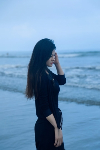 池洛的照片