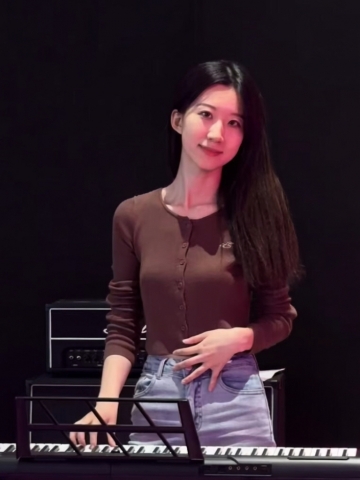 安妮Annieg的照片