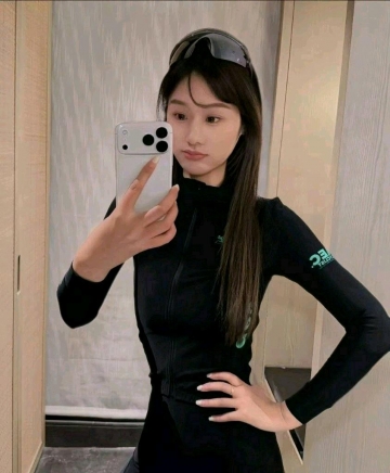 锦鲤附体小妹崽的照片