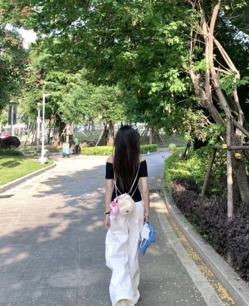 爱吃鱼de猫的照片