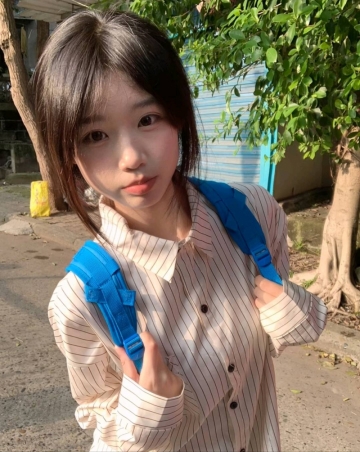 张昂昂昂的照片