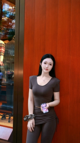 是安欣呐的照片