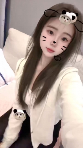 小鸭梨的照片