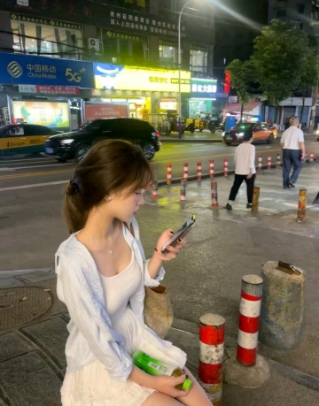 西西l的照片