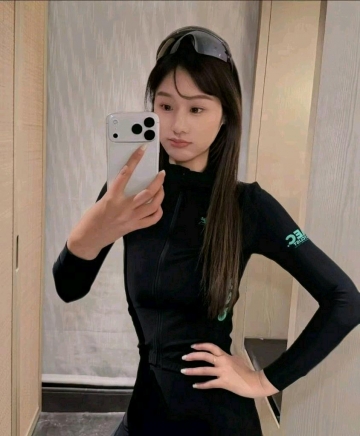 锦鲤附体小妹崽的照片