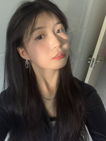 一半柚子的照片