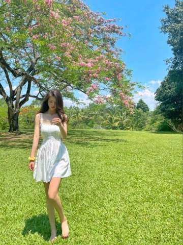 小娅呢的照片