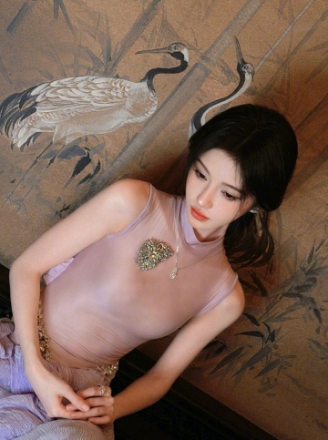 兔兔紫色6的照片