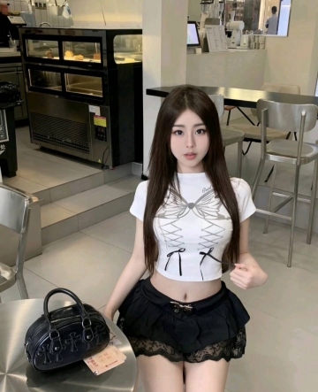 于彤的照片