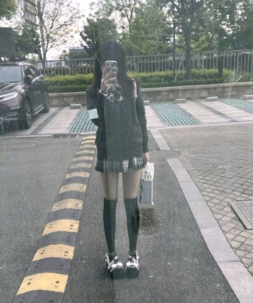发什么呆的照片