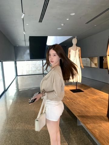猫系女友的照片