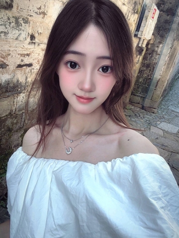 芯芯1的照片