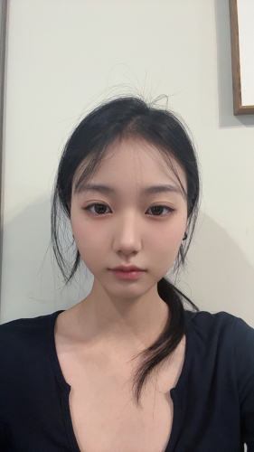 吖吖r186的照片