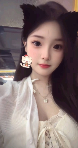 赵甜甜的照片