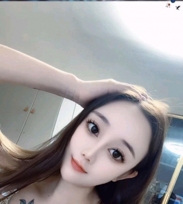楚楚可怜的照片