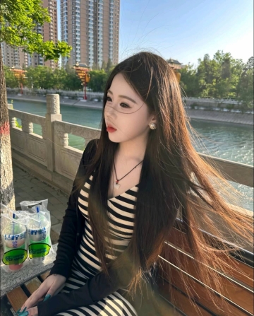 瑶瑶困了的照片
