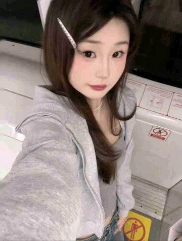 小小猫咪呀的照片