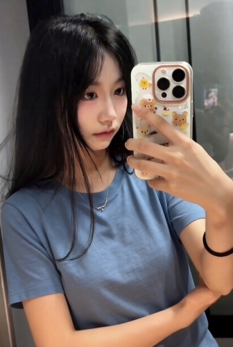 吖吖r186的照片
