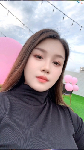二妹儿的照片