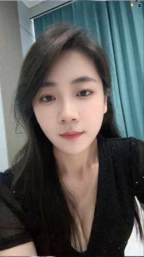 燕妮妮的照片