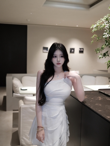 春天的燕子的照片