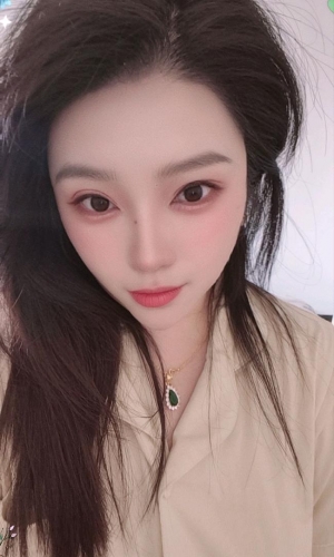 嗯哼111的照片