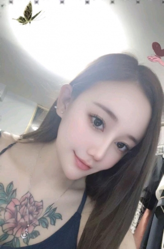 楚楚可怜的照片
