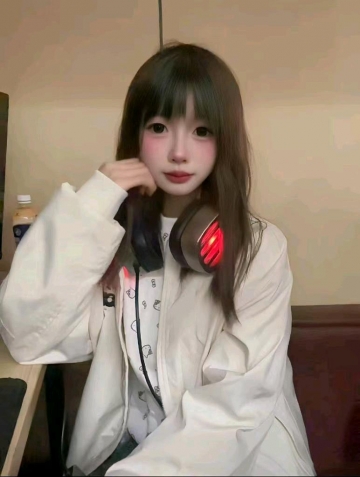 饿了吃啥呢的照片