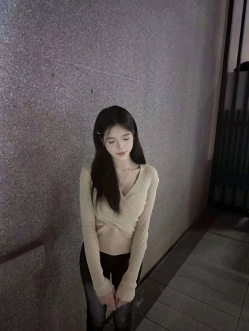 淡若清清的照片