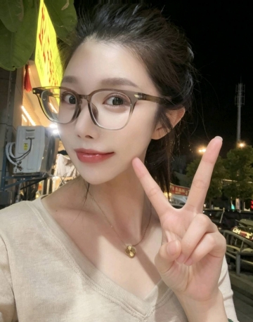 美奈子的照片