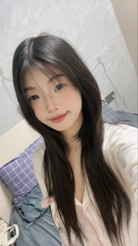 怡怡不舍的照片