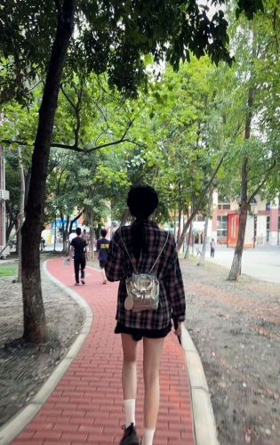 说句不好吃的的照片