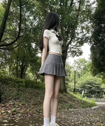 月光洒下的照片