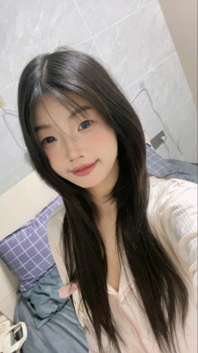 小雨饱饱的照片