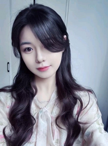 小莹同学的照片