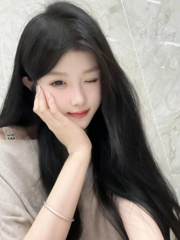 莓烦恼婷的照片