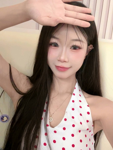 小鹿不乖的照片