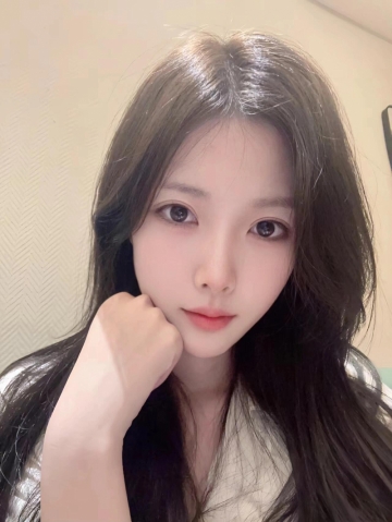 婷婷婷婷的照片
