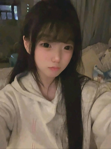 泡泡不咕咕的照片