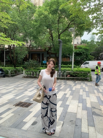 是小怡阿的照片