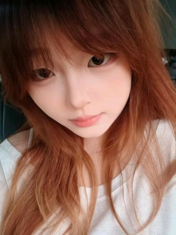 兔兔吃不胖的照片
