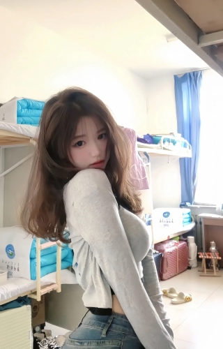 林奈儿的照片