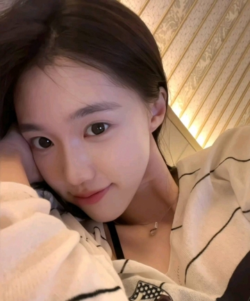 美婷婷的照片