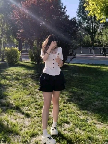 小桃兔兔的照片