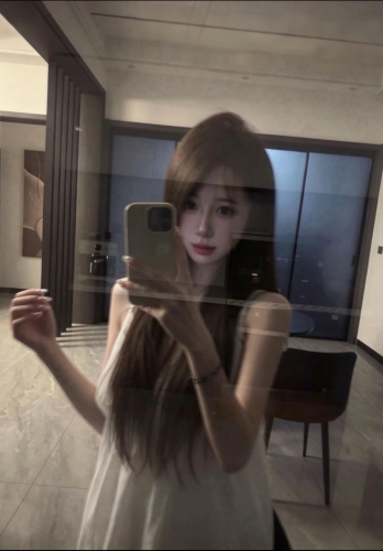 不吃萝卜的兔子的照片